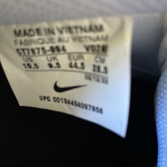 Forces with black laces and swoosh they fireeeeeee doe. - Picture 5 of 5